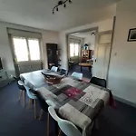 F6 2e étage 4 Centre Appartamento